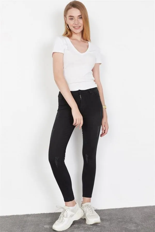 Kadın Siyah Eskitme Efektli Skinny Jeans