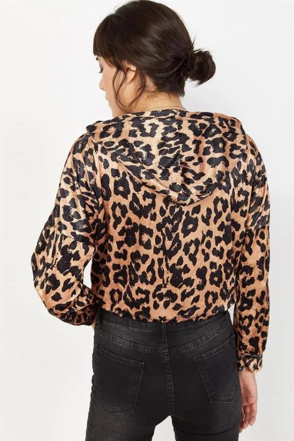 Kadın Siyah Leopar Desenli Kadife Sweatshirt